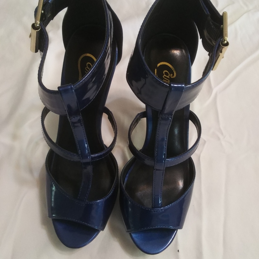 Candie's Women's Cazuben Cobalt Blue Strappy Platform Shoes Size 6.5 - Picture 2 of 5